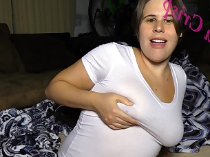 amateur big-tits boobs brunette fatty fetish innocent lactation mammy
