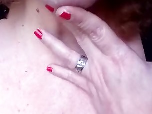 amateur big-tits blonde milf